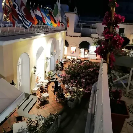 Camerelle 7, Domus Letteraria Apartmán *