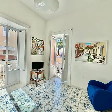 Camerelle 7, Domus Letteraria Apartmán Capri