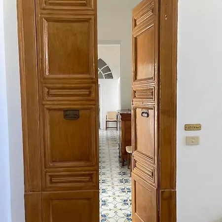 Apartament Camerelle 7, Domus Letteraria *